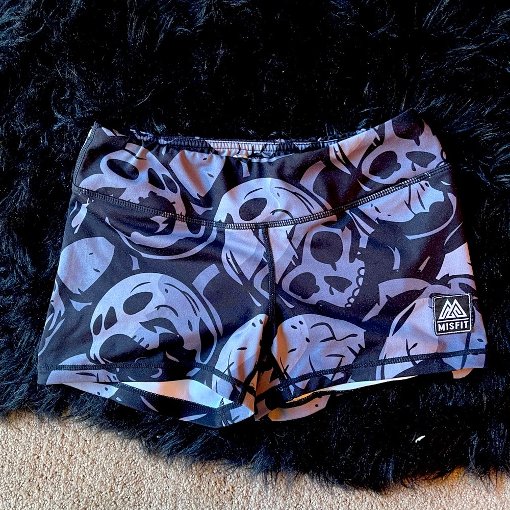 Misfit athletics skull shorts